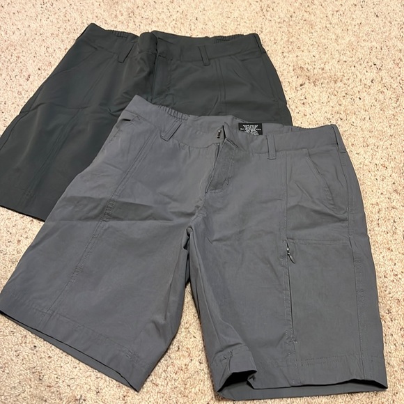 32 Degrees Ladies Active Cargo Shorts 